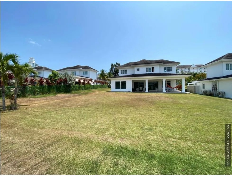 Single Family House for sale in San Carlos