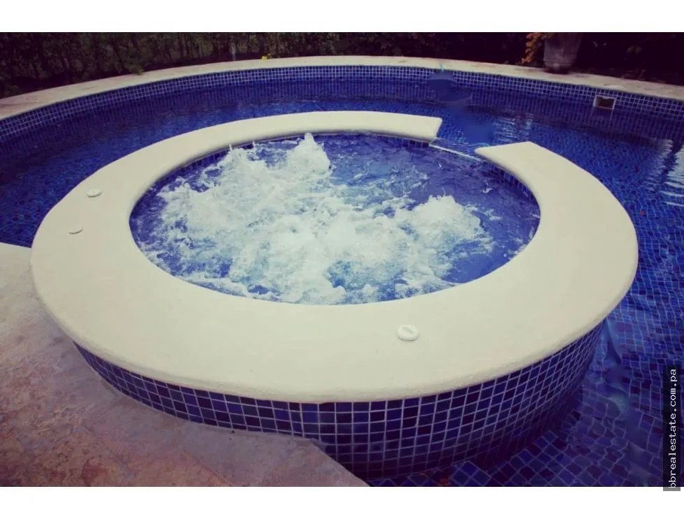 SE ALQUILA CASA TOWN CENTER EN EL FARALLON, DECAMERON