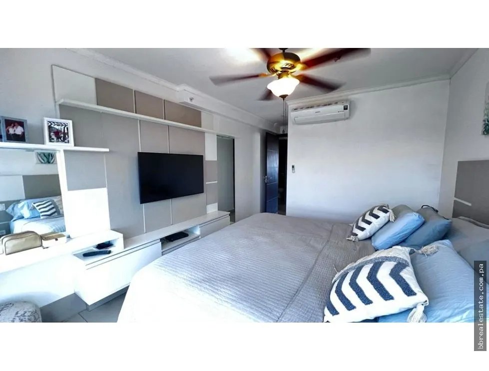 Apartment for sale in Villa de las Fuentes
