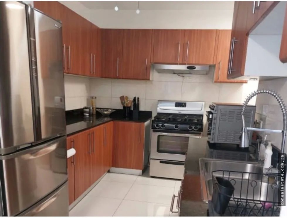SE VENDE APARTAMENTO EN OBARRIO, PH DIANA TOWER