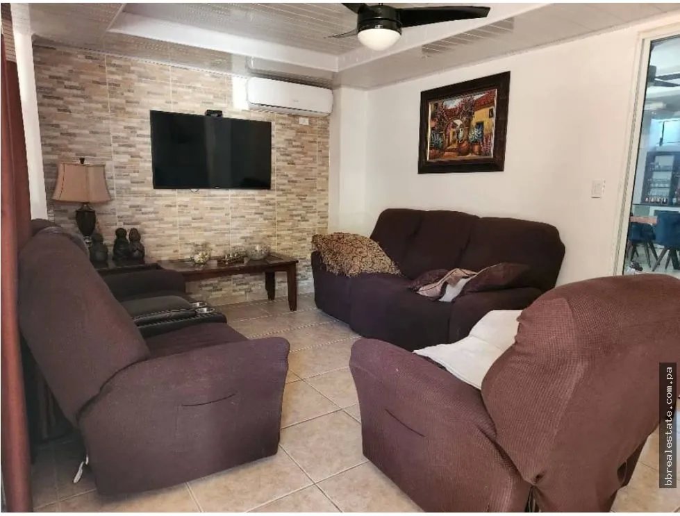 VENTA DE CASA EN SAN ANTONIO
