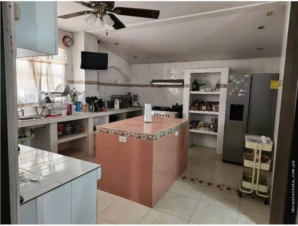 VENTA DE CASA EN SAN ANTONIO