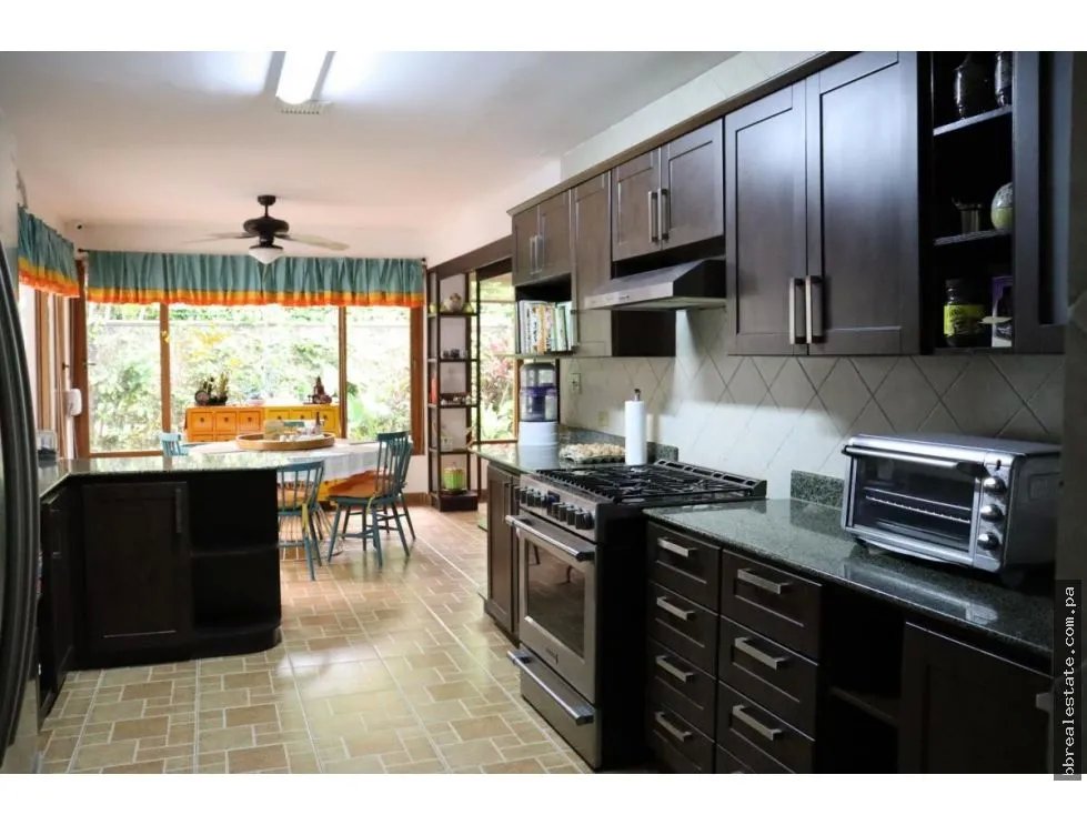 Single Family House for sale in Albrook