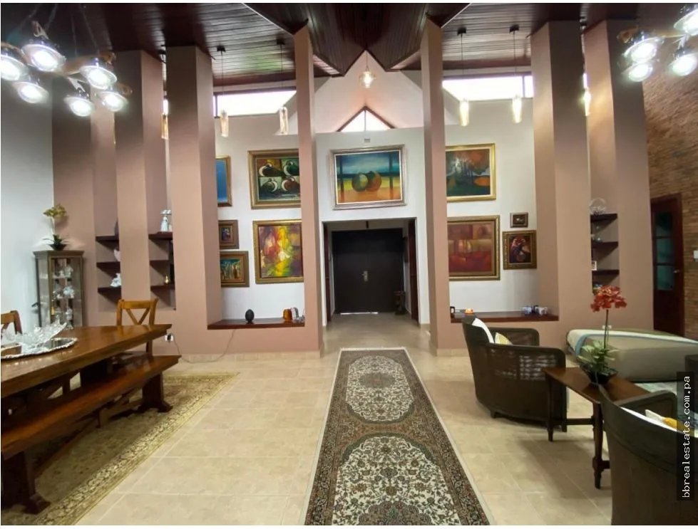 SE VENDE CASA EN ALBROOK