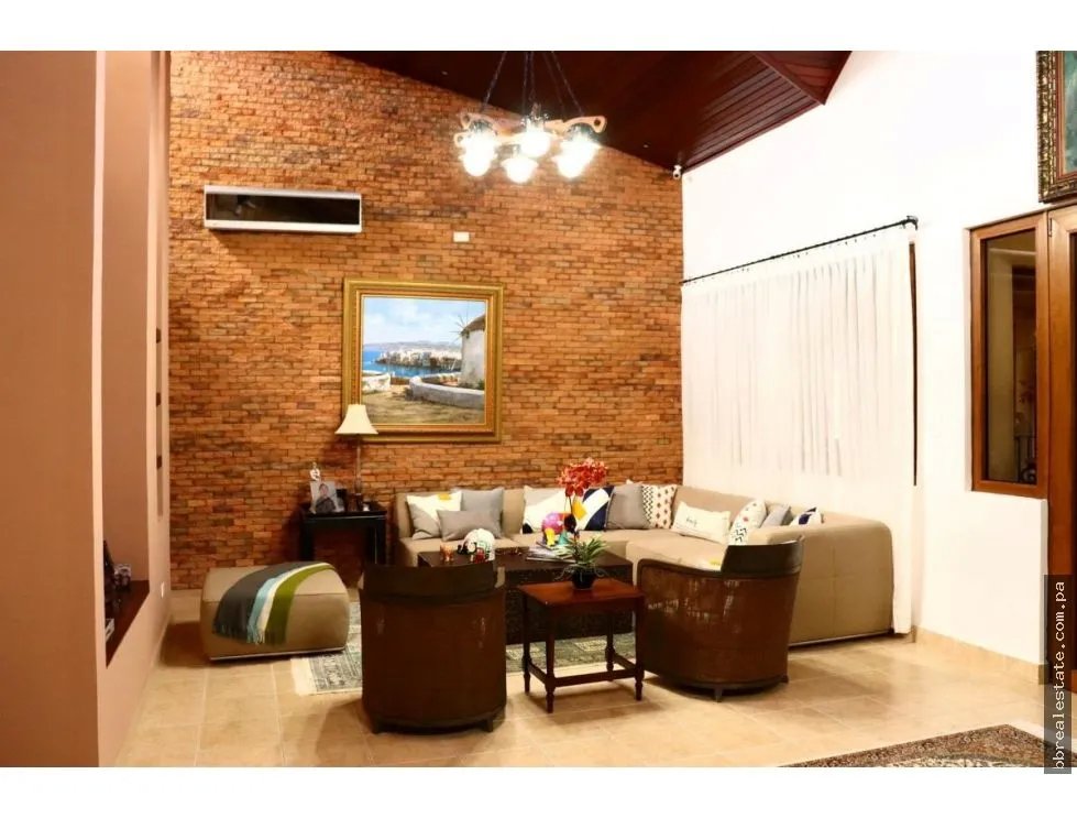 SE VENDE CASA EN ALBROOK