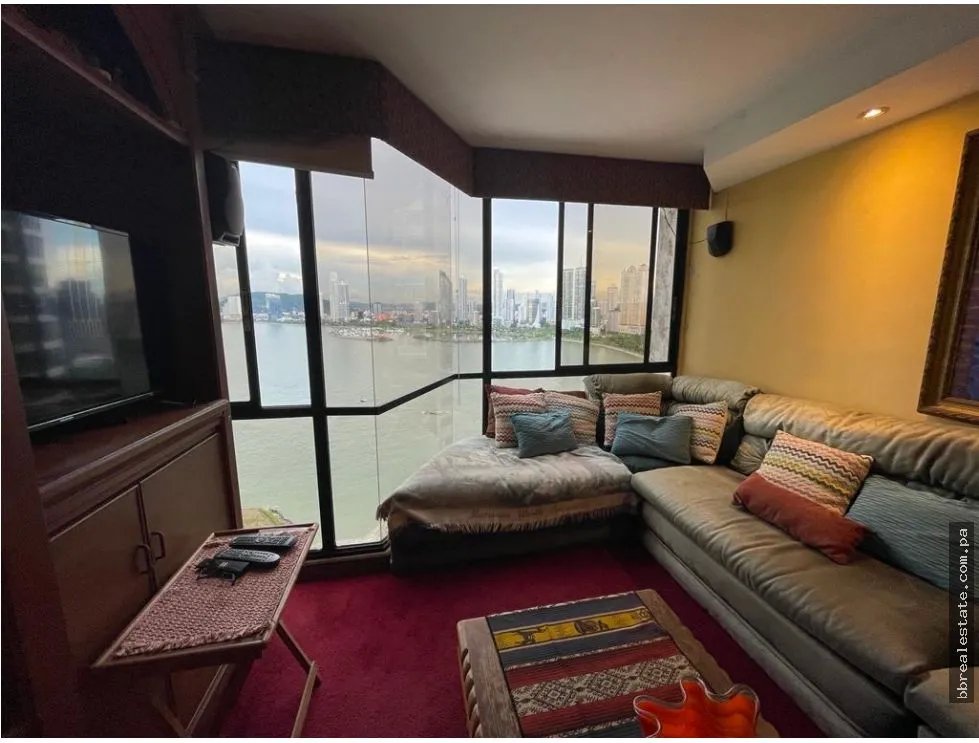 Apartment for sale in Punta Paitilla