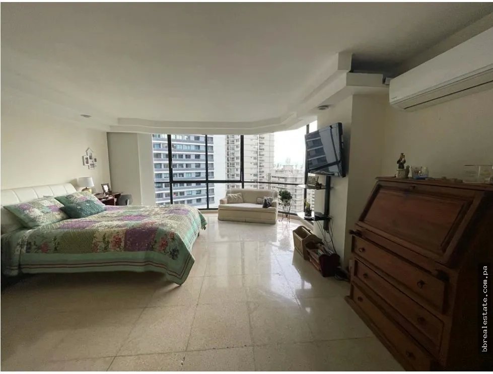 Apartment for sale in Punta Paitilla