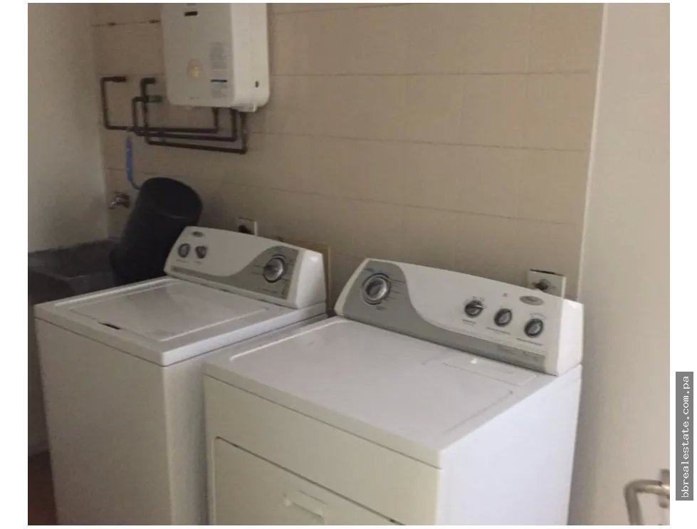 Se alquila apartamento en Marbella, PH Ebelle