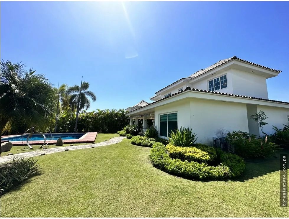 Venta de casa de playa en San Carlos, Bijao Beach