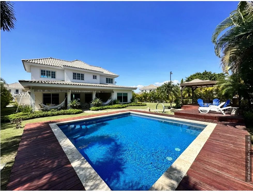 Venta de casa de playa en San Carlos, Bijao Beach