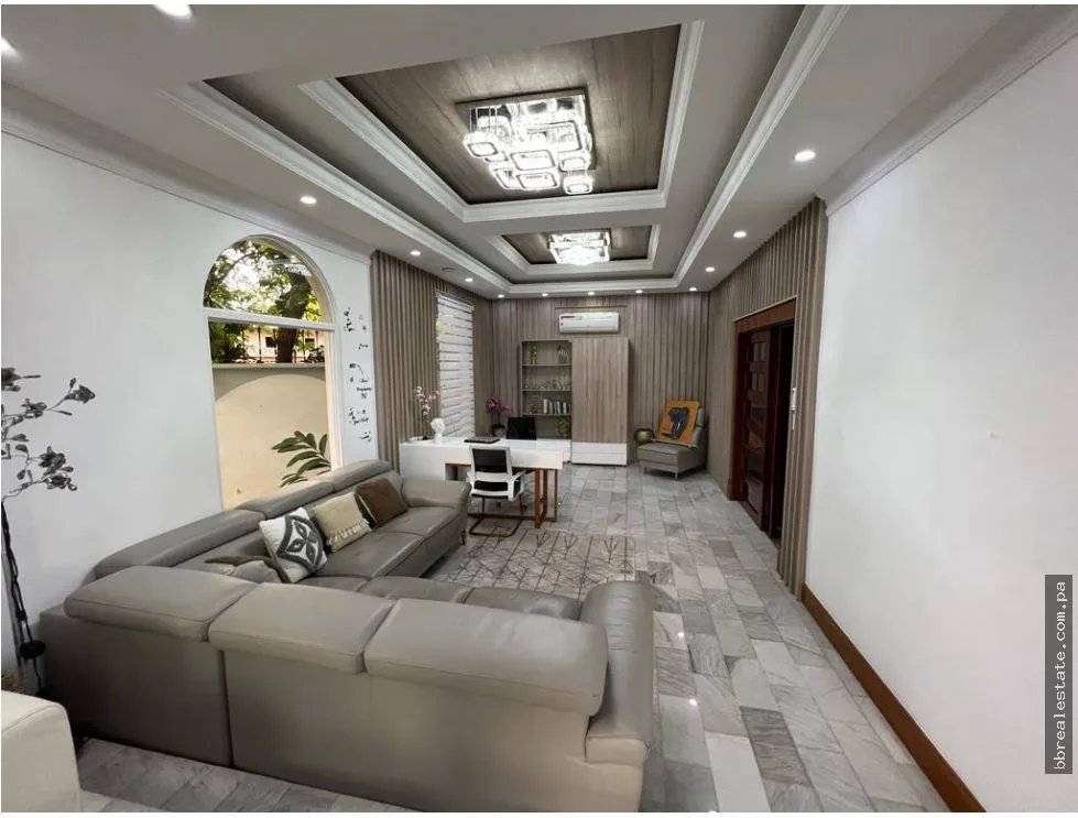 Single Family House for sale in Altos del Golf