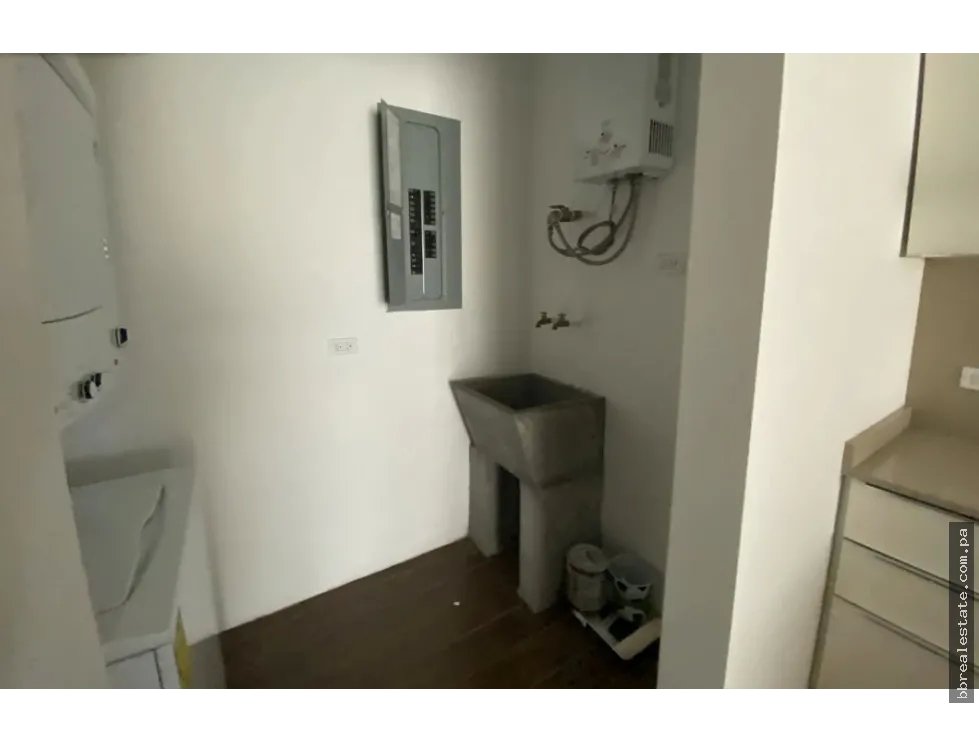 Se vende apartamento en Costa Sur, PH Costamare