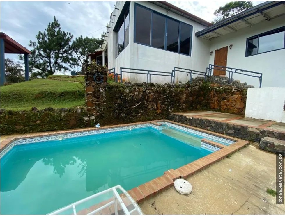 Se vende Casa Campestre en Cerro Azul