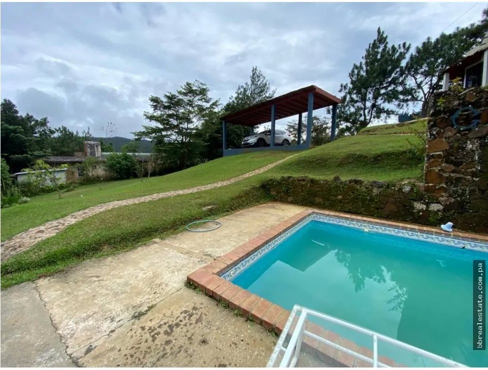 Se vende Casa Campestre en Cerro Azul