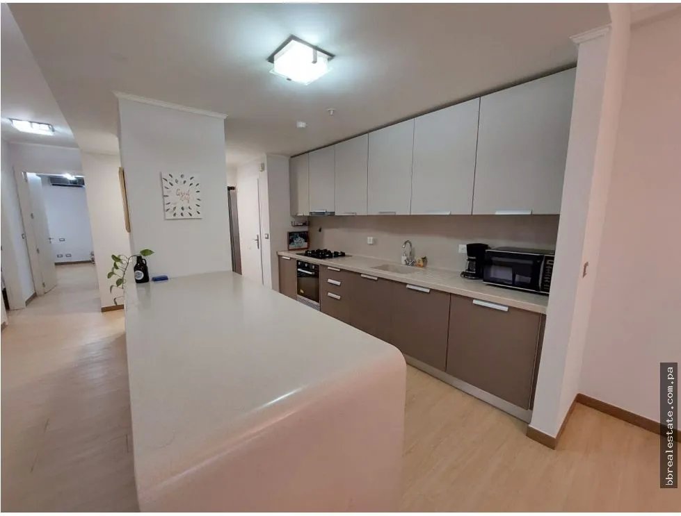 Apartment for rent in Coco del Mar