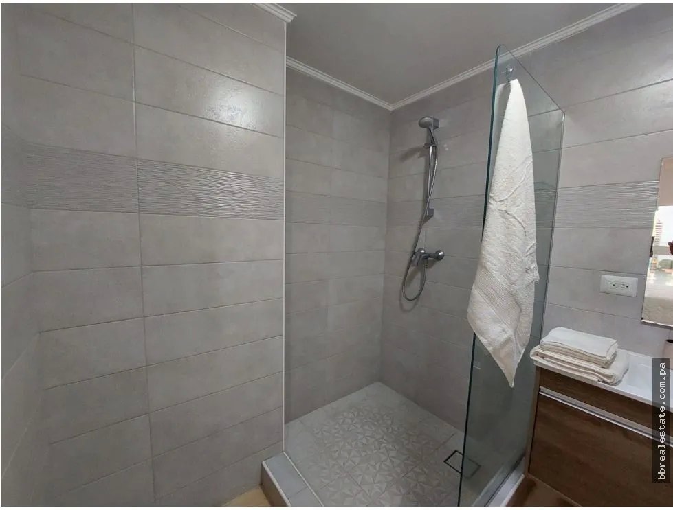 Apartment for rent in Coco del Mar