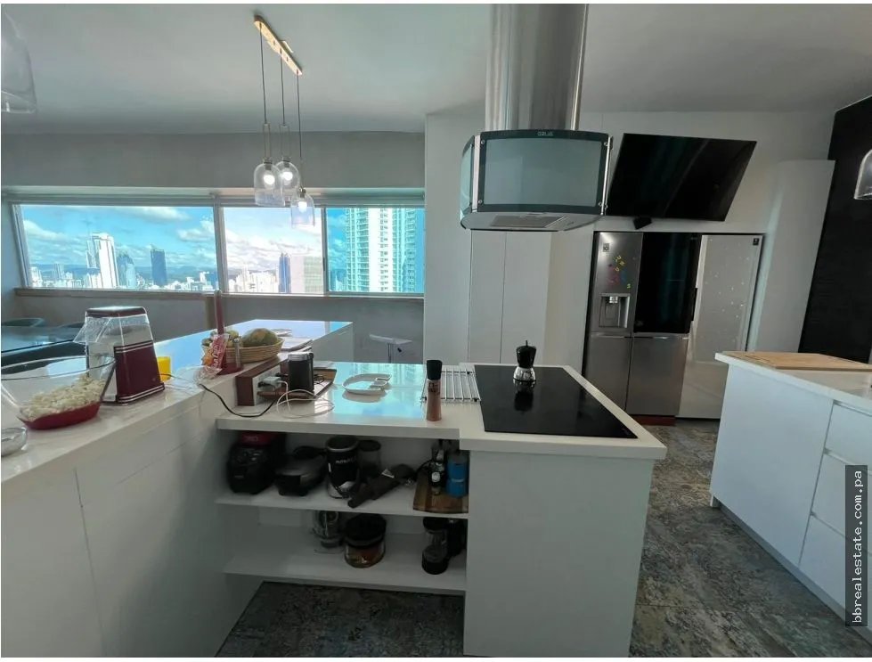 Apartment for sale in Punta Pacifica