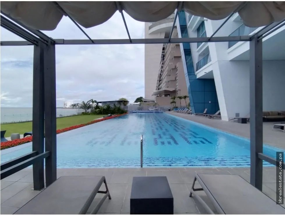 Apartment for sale in Punta Pacifica