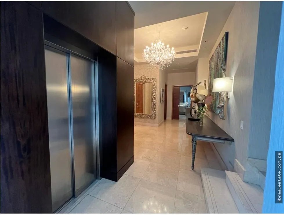 VENTA DE PENTHOUSE EN SANTA MARIA, PH SANTA MARIA COURT