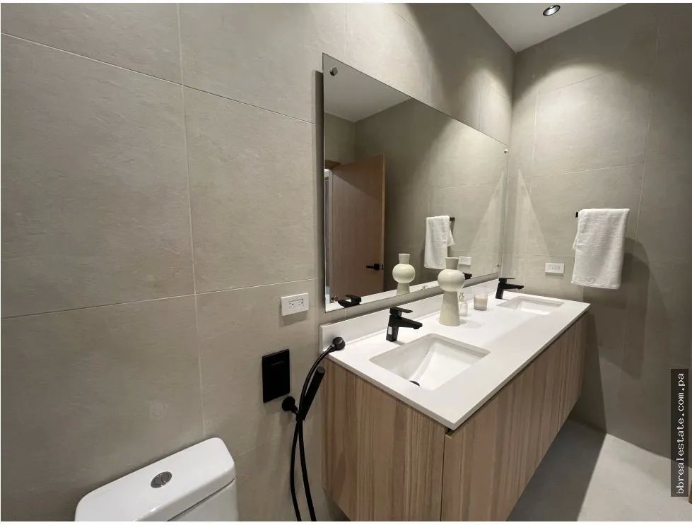 Apartment for sale in Santa Maria