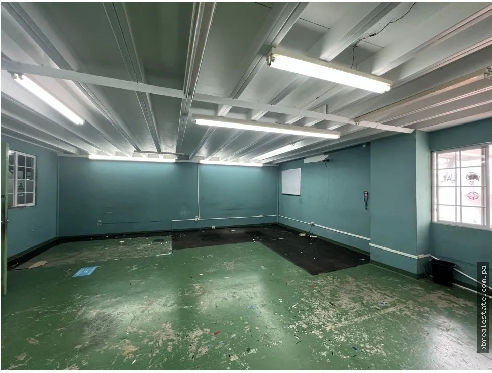 SE VENDE EDIFICIO EN COSTA DEL ESTE CON BODEGA