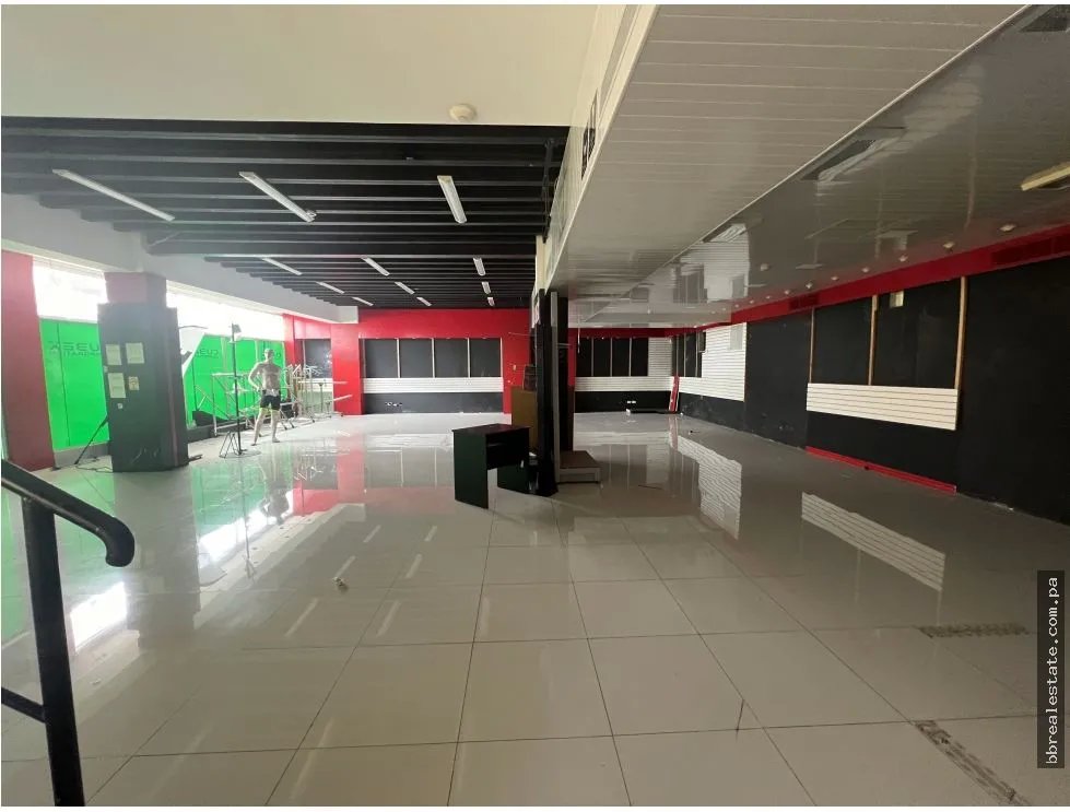 SE VENDE EDIFICIO EN COSTA DEL ESTE CON BODEGA