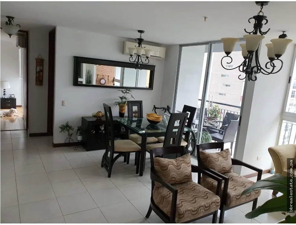 Apartment for sale in Tumba Muerto