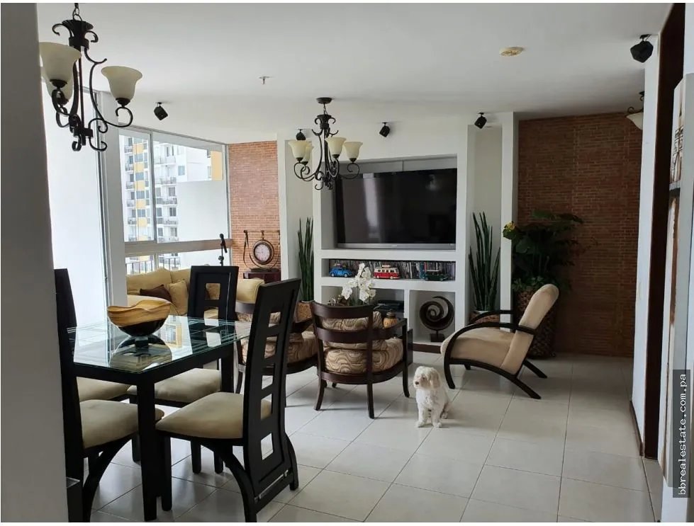 Apartment for sale in Tumba Muerto