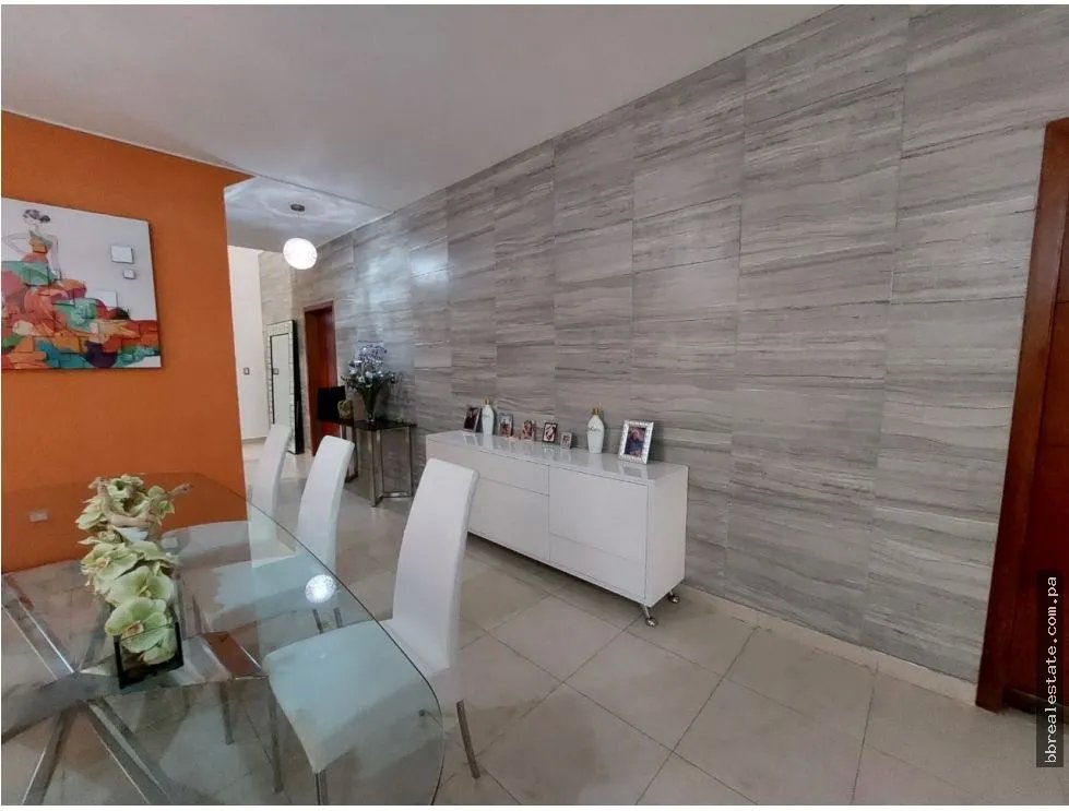 Se Vende Casa en Costa Sur, Residencial El Doral