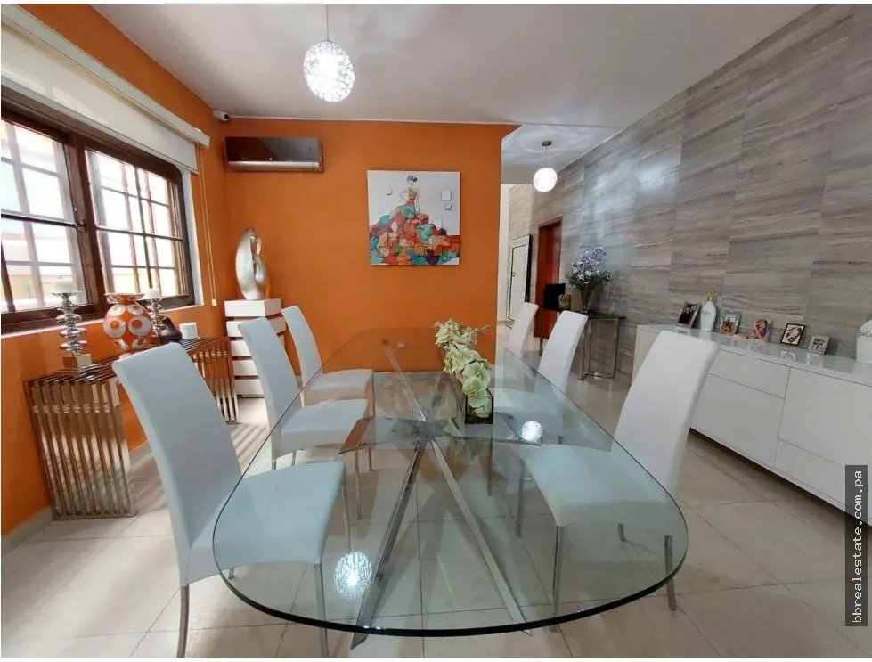 Se Vende Casa en Costa Sur, Residencial El Doral