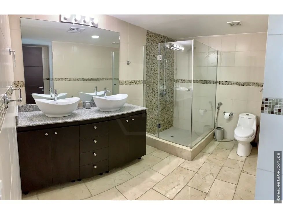 Apartment for sale in Punta Pacifica