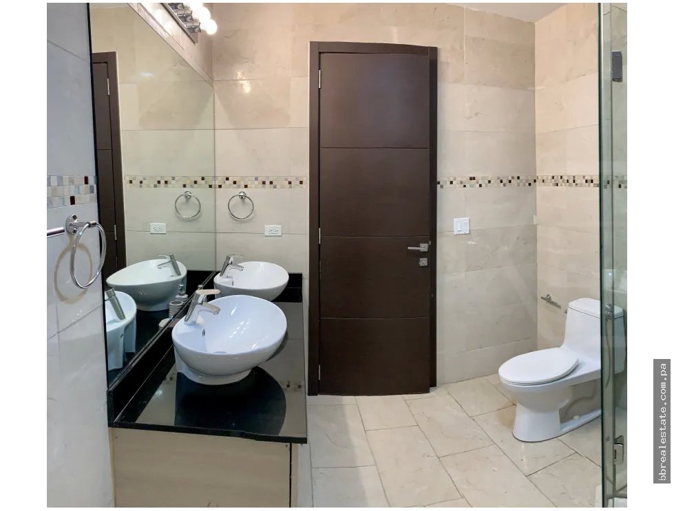 Apartment for sale in Punta Pacifica