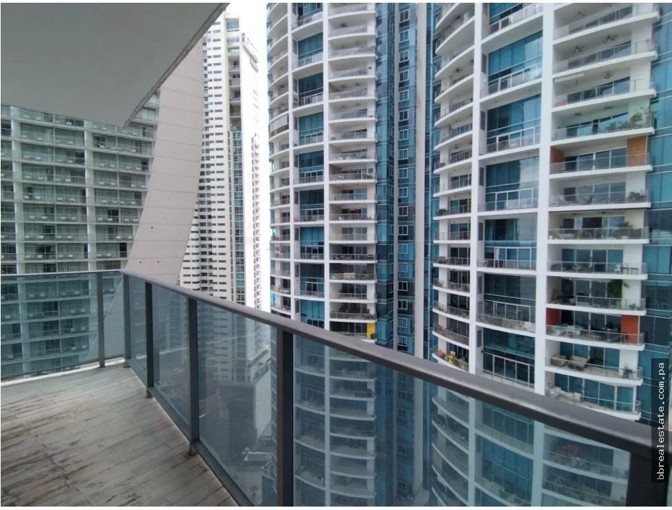 Apartment for sale in Punta Pacifica