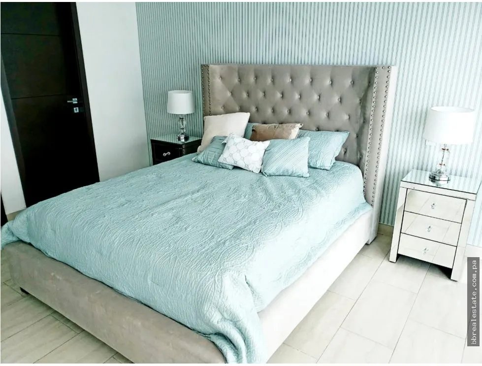 Apartment for sale in Punta Pacifica
