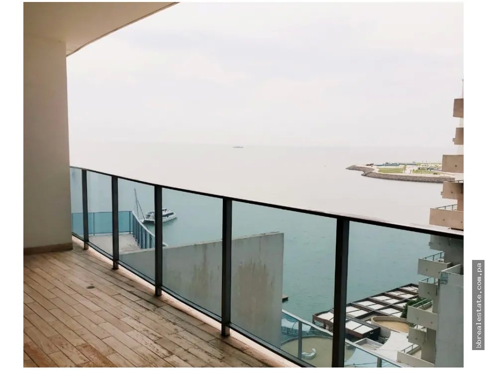 Apartment for sale in Punta Pacifica