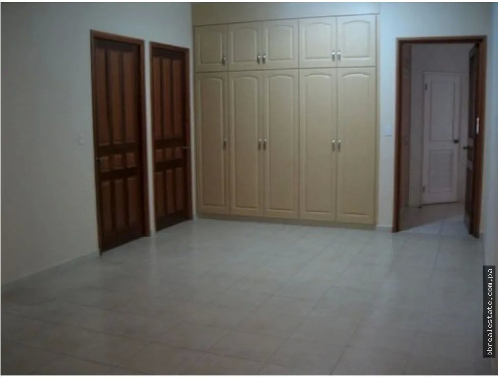 Penthouse for rent in Punta Paitilla
