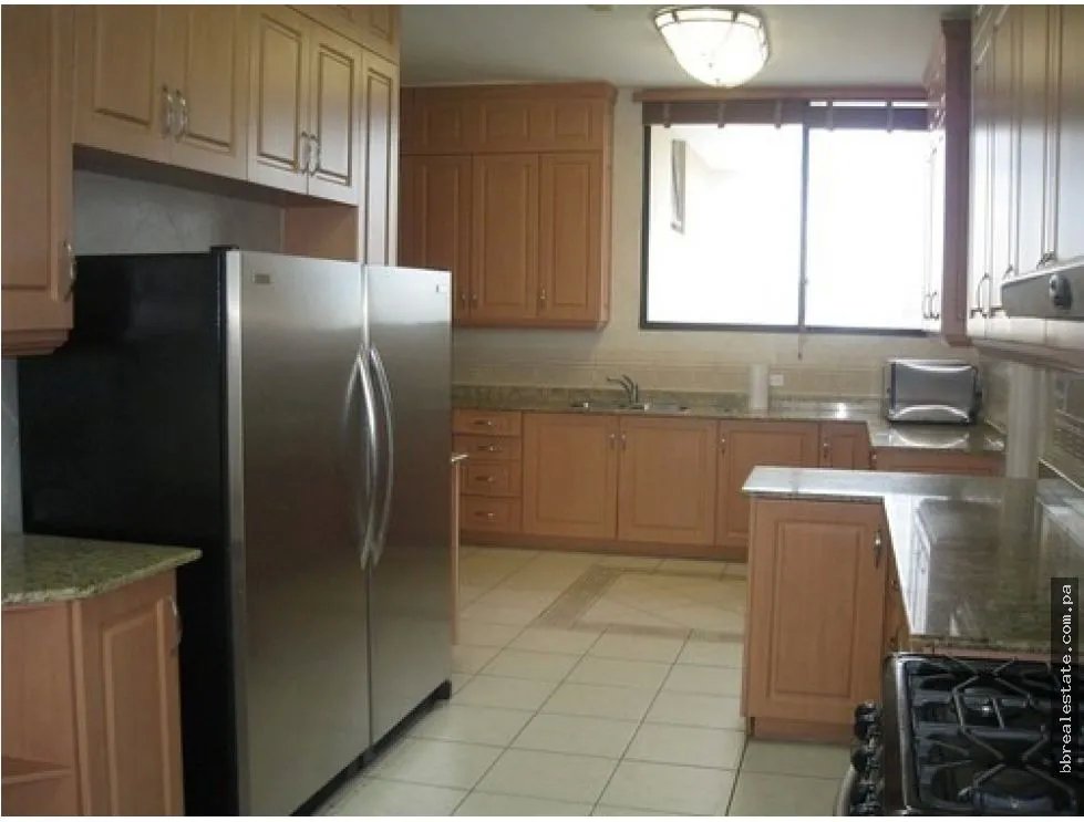 Penthouse for rent in Punta Paitilla