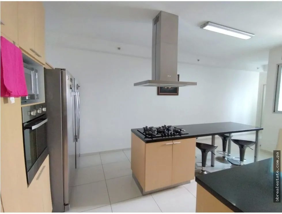 Apartment for sale in Costa del Este