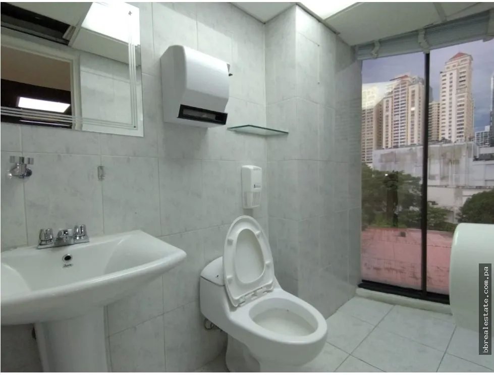 Office for rent in Obarrio