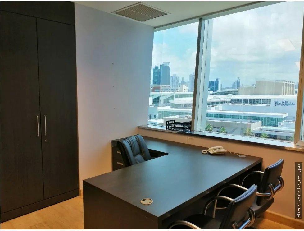 Office for rent in Punta Pacifica