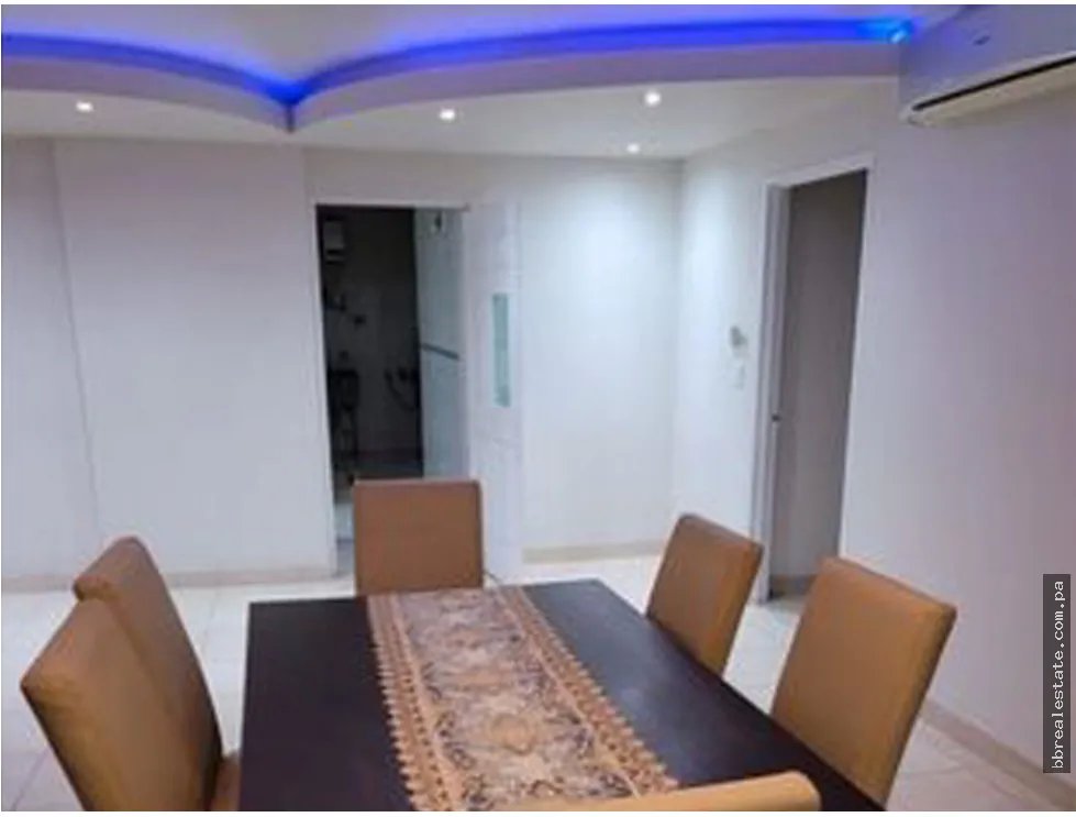 Se vende Apartamento en Plaza Edison,Ph Oceania
