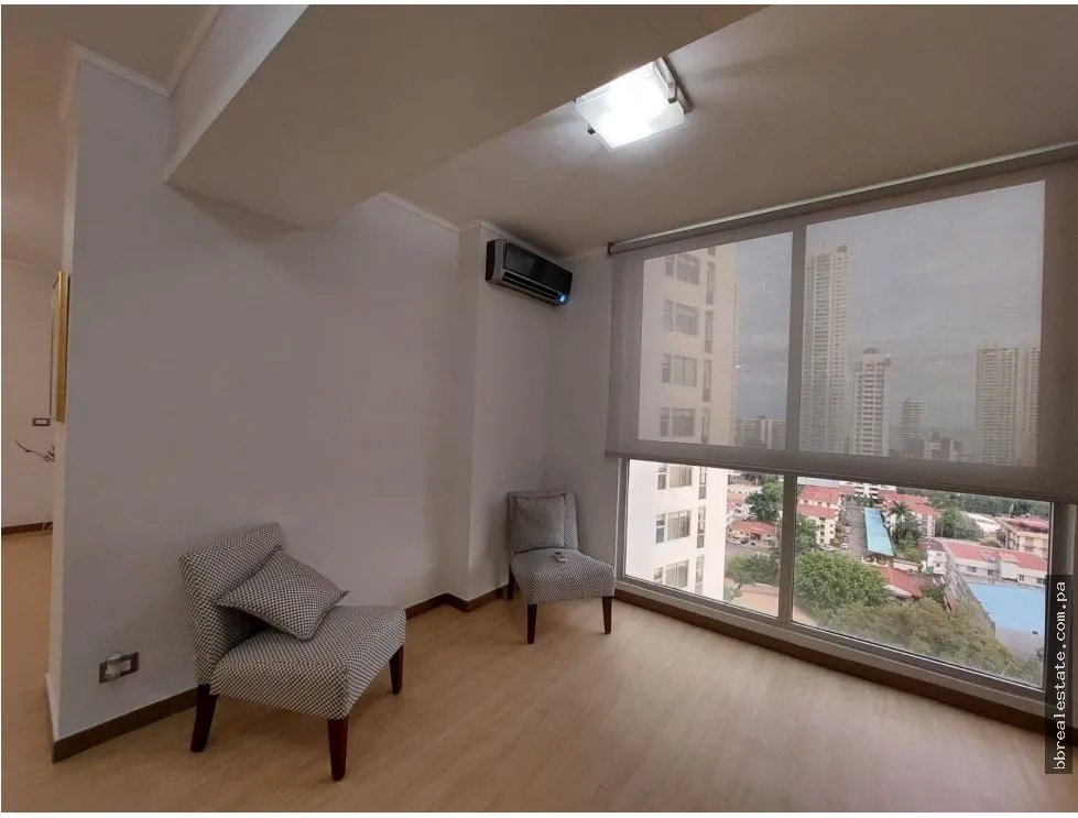 Apartment for sale in Coco del Mar