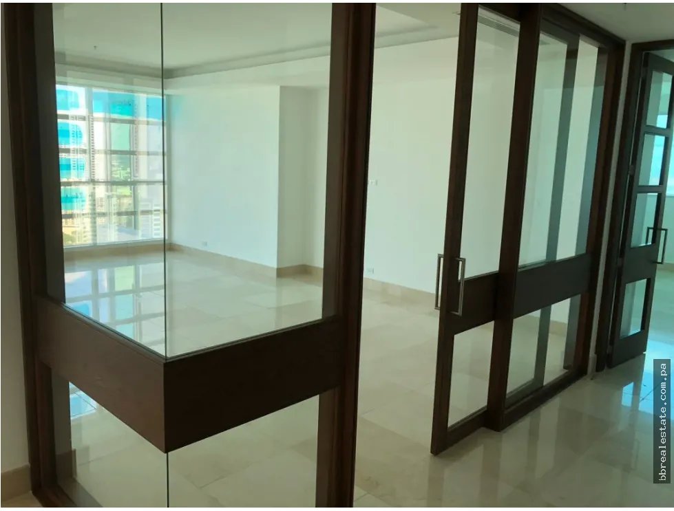 Se Alquila Apartamento en PH Aria, Costa Del Este