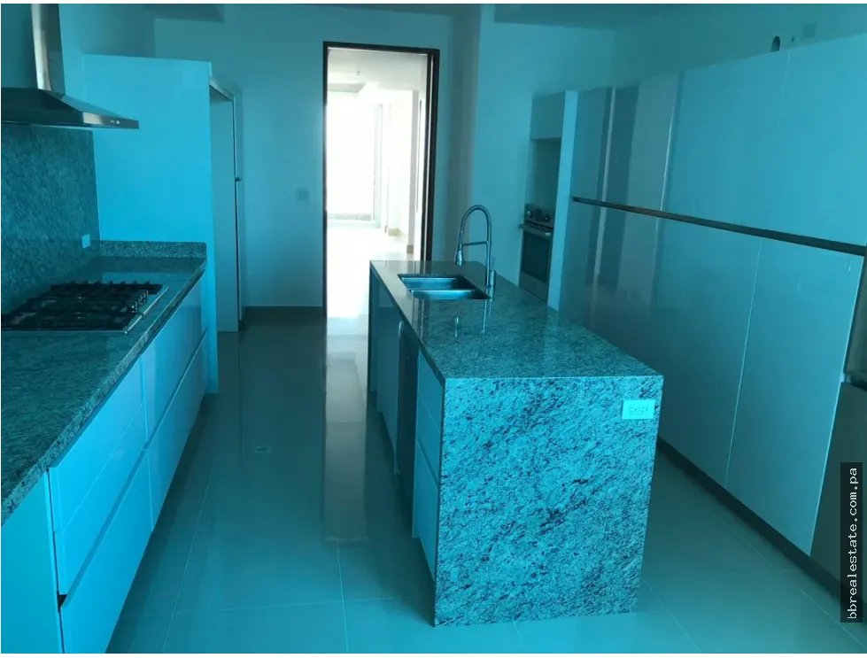 Se Alquila Apartamento en PH Aria, Costa Del Este