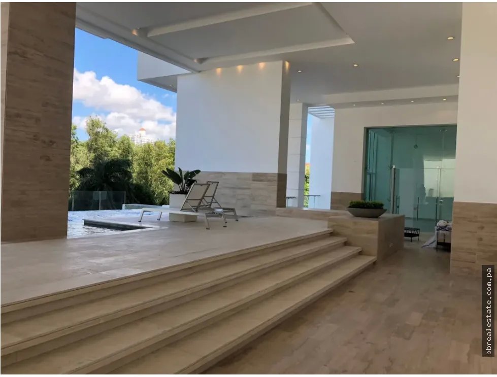Se Alquila Apartamento en PH Aria, Costa Del Este