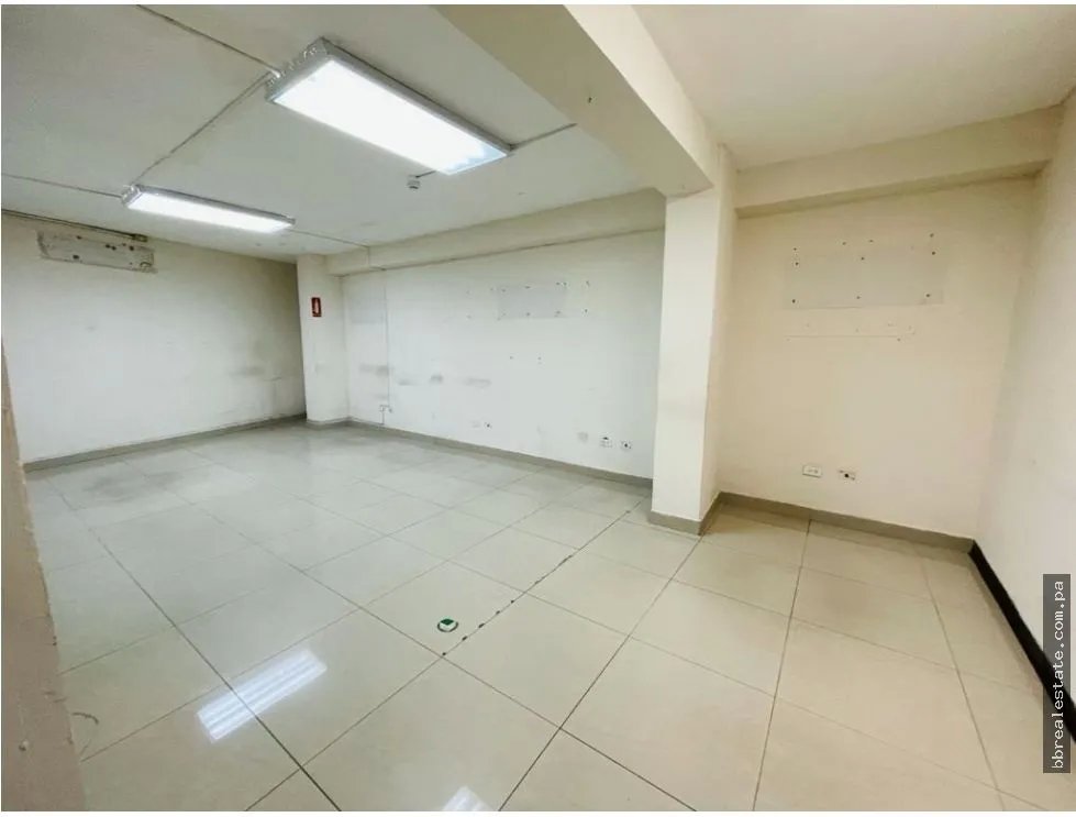 Se alquila edificio comercial, La Alameda