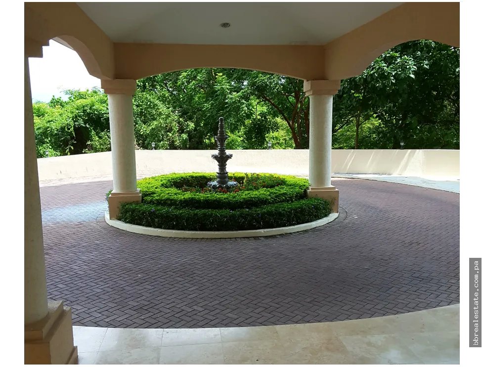 Venta de apartamento de playa en Vista Mar Golf Beach & Marina