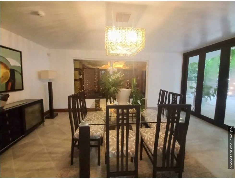 Duplex for sale in La Loma