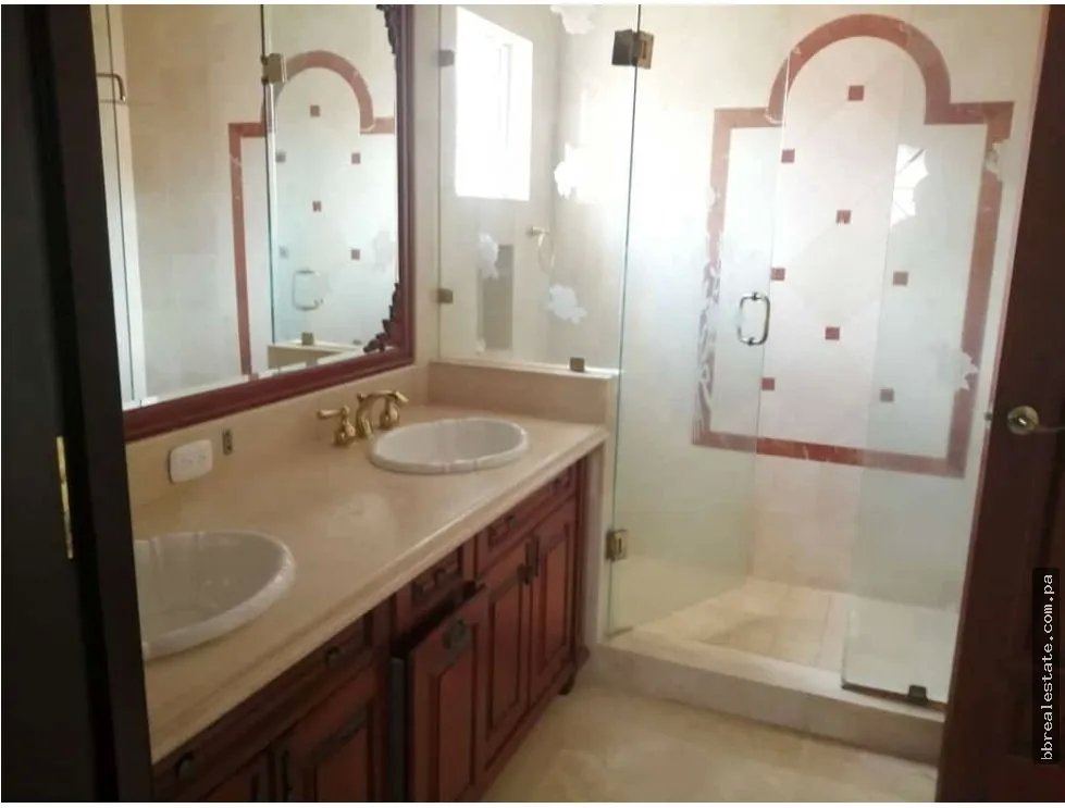 Single Family House for sale in Condado del Rey