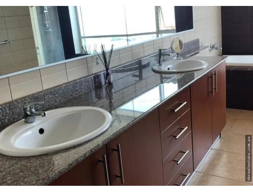 Apartment for sale in Punta Paitilla